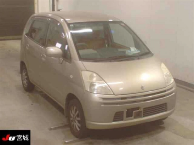 SUZUKI MRWAGON