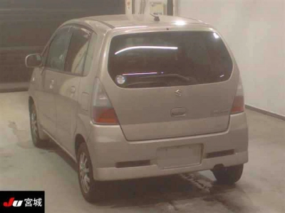 SUZUKI MRWAGON