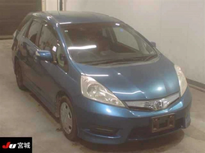 HONDA FIT SHUTTLE