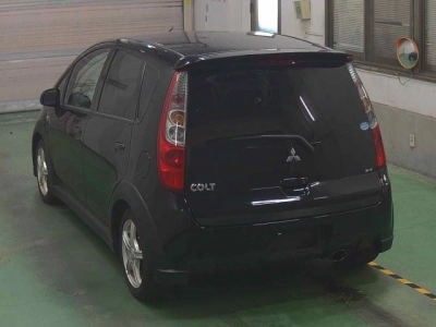 MITSUBISHI COLT
