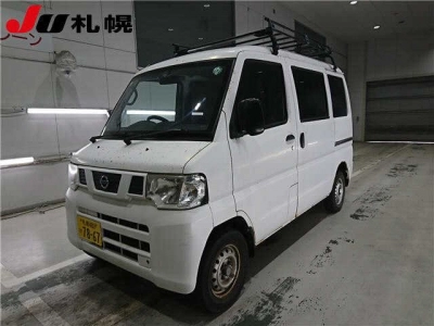 NISSAN CLIPPER VAN