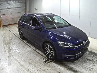 VOLKSWAGEN GOLF VARIANT