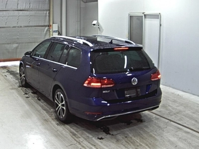 VOLKSWAGEN GOLF VARIANT