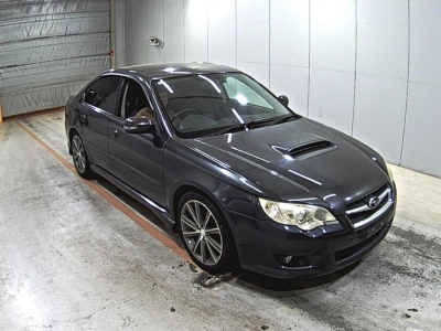SUBARU LEGACY B4