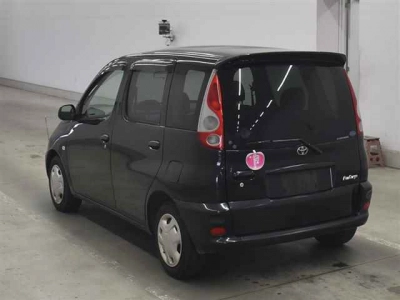TOYOTA FUN CARGO