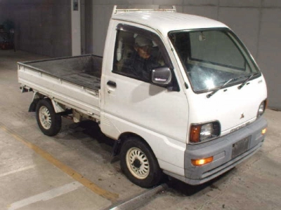 MITSUBISHI MINICAB