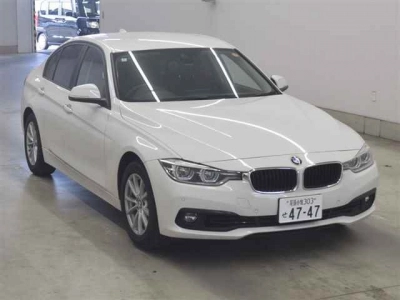 BMW 3 SERIES