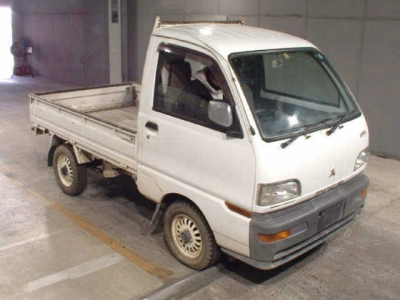 MITSUBISHI MINICAB