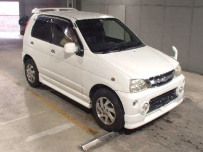DAIHATSU TERIOS KID