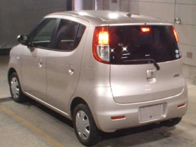 SUZUKI MRWAGON