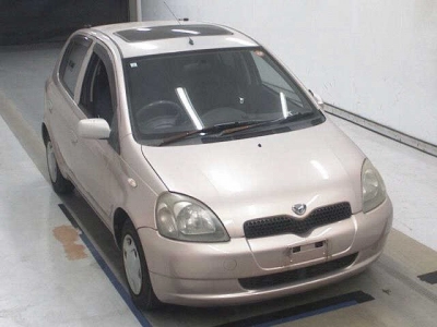 TOYOTA VITZ