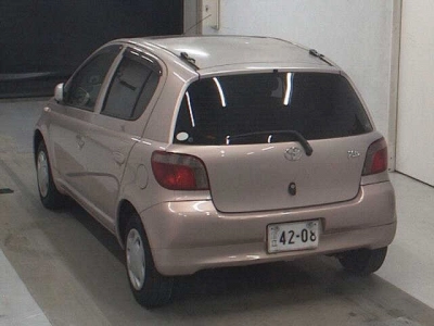 TOYOTA VITZ