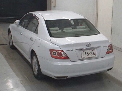 TOYOTA MARK X