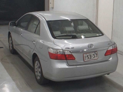 TOYOTA PREMIO