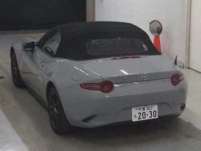 MAZDA ROADSTER