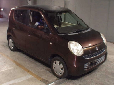 SUZUKI MRWAGON