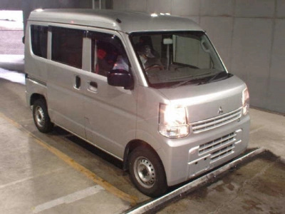 MITSUBISHI MINICAB
