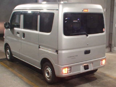 MITSUBISHI MINICAB