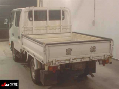 TOYOTA DYNA
