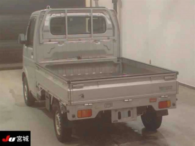 SUZUKI CARRY