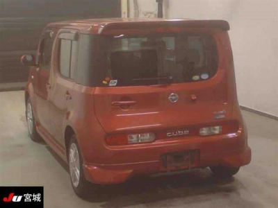 NISSAN CUBE
