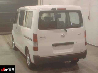 TOYOTA TOWN ACE VAN