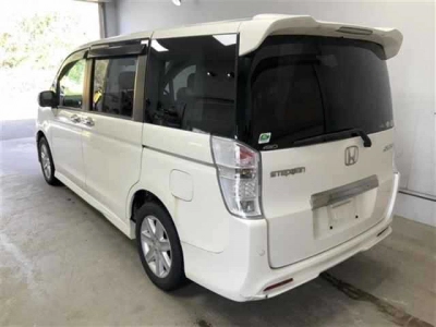 HONDA STEPWGN SPADA