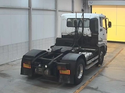 MITSUBISHI FUSO