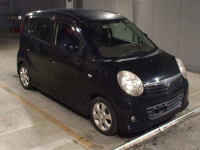 SUZUKI MRWAGON