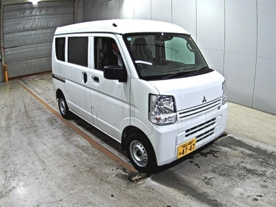 MITSUBISHI MINICAB