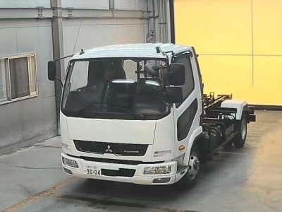 MITSUBISHI FUSO FIGHTER
