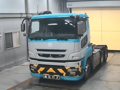 MITSUBISHI FUSO