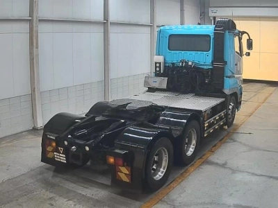 MITSUBISHI FUSO