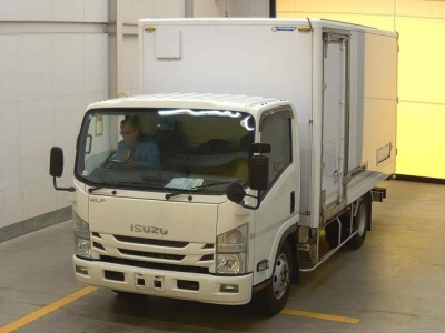 ISUZU ELF