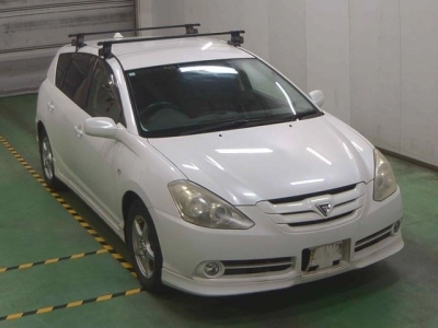 TOYOTA CALDINA