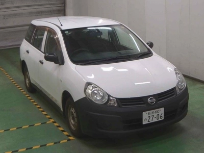 NISSAN AD VAN