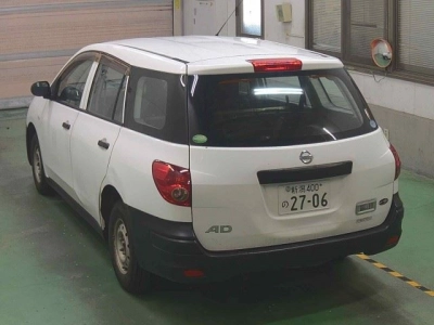 NISSAN AD VAN