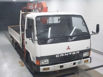 MITSUBISHI CANTER