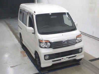 DAIHATSU ATRAI WAGON