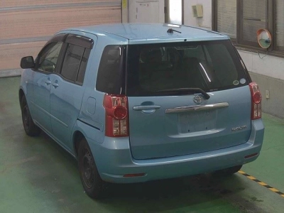 TOYOTA RAUM