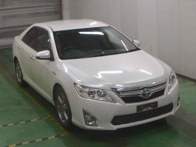 TOYOTA CAMRY