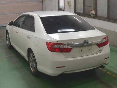 TOYOTA CAMRY