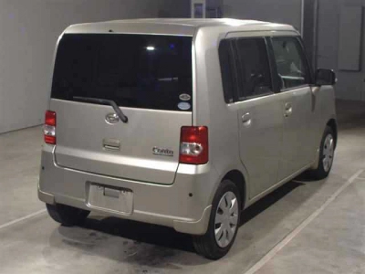 DAIHATSU MOVE CONTE