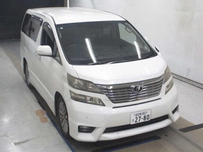 TOYOTA VELLFIRE