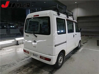 TOYOTA PIXIS VAN