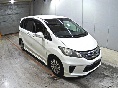 HONDA FREED