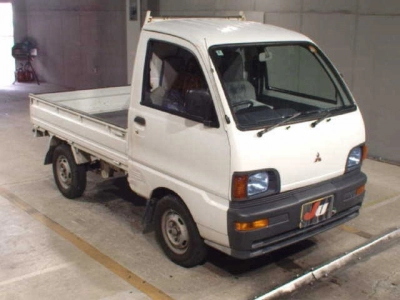 MITSUBISHI MINICAB