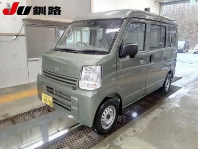 NISSAN CLIPPER VAN