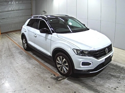 VOLKSWAGEN T-ROC