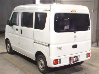 NISSAN NV100 CLIPPER